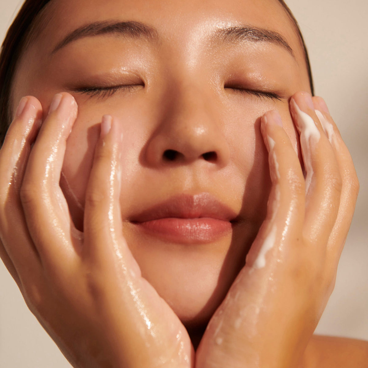 KB5 Calming Gel Cleanser