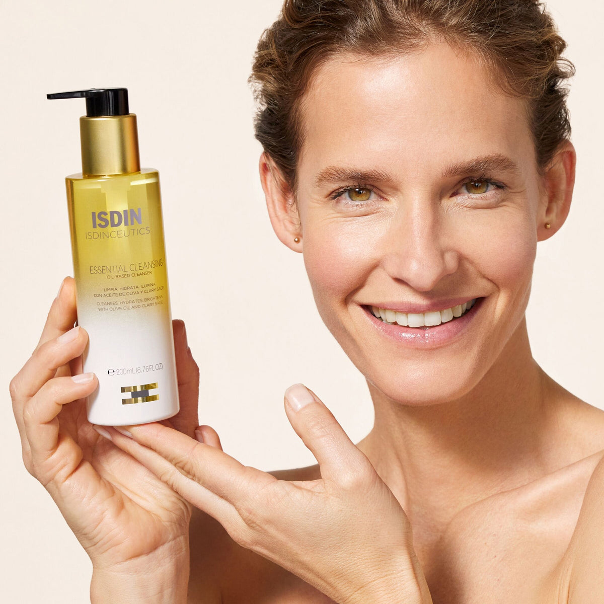 ISDINCEUTICS Essential Cleansing